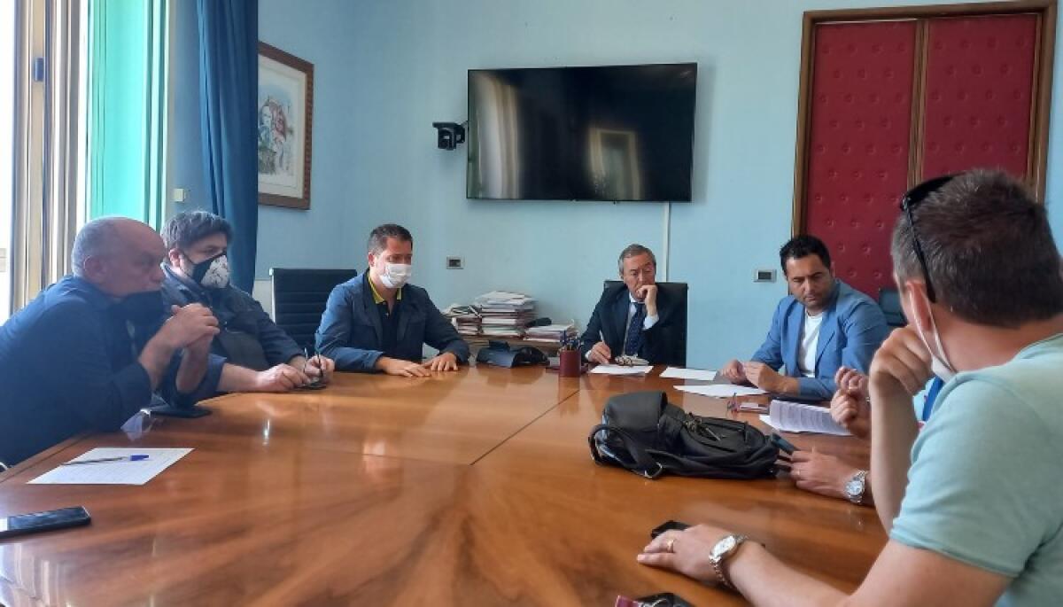 Suolo pubblico ed eventi estivi, tavolo giunta-esercenti: "Occorre collaborazione reciproca" - L'incontro si è tenuto oggi