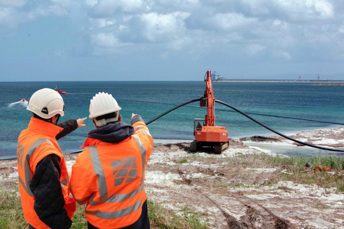 Nuova tratta elettrodotto tra Sicilia e Sardegna, Terna chiede autorizzazione - 
