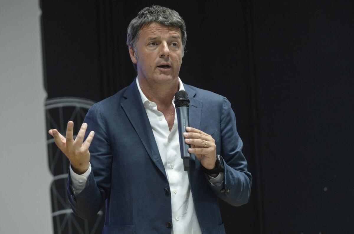 Ucraina, Renzi “Salvini a Mosca? Il problema non è se va, ma se torna” - 