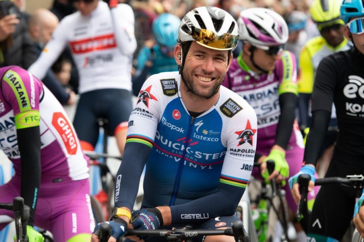 Cavendish vince in volata la 3^ tappa, Van der Poel resta in rosa - 