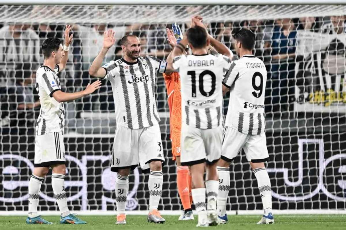 Juve-Lazio 2-2, ultima allo Stadium per Chiellini e Dybala - 