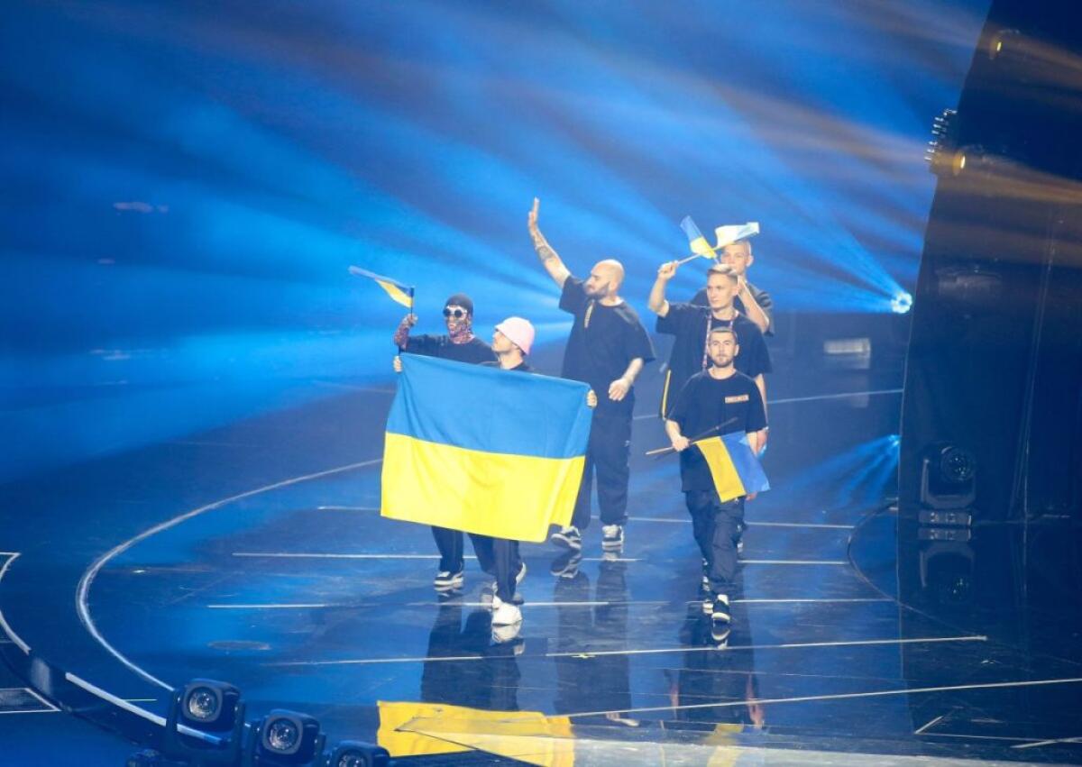 Eurovision, vince l’Ucraina con i Kalush Orchestra - 