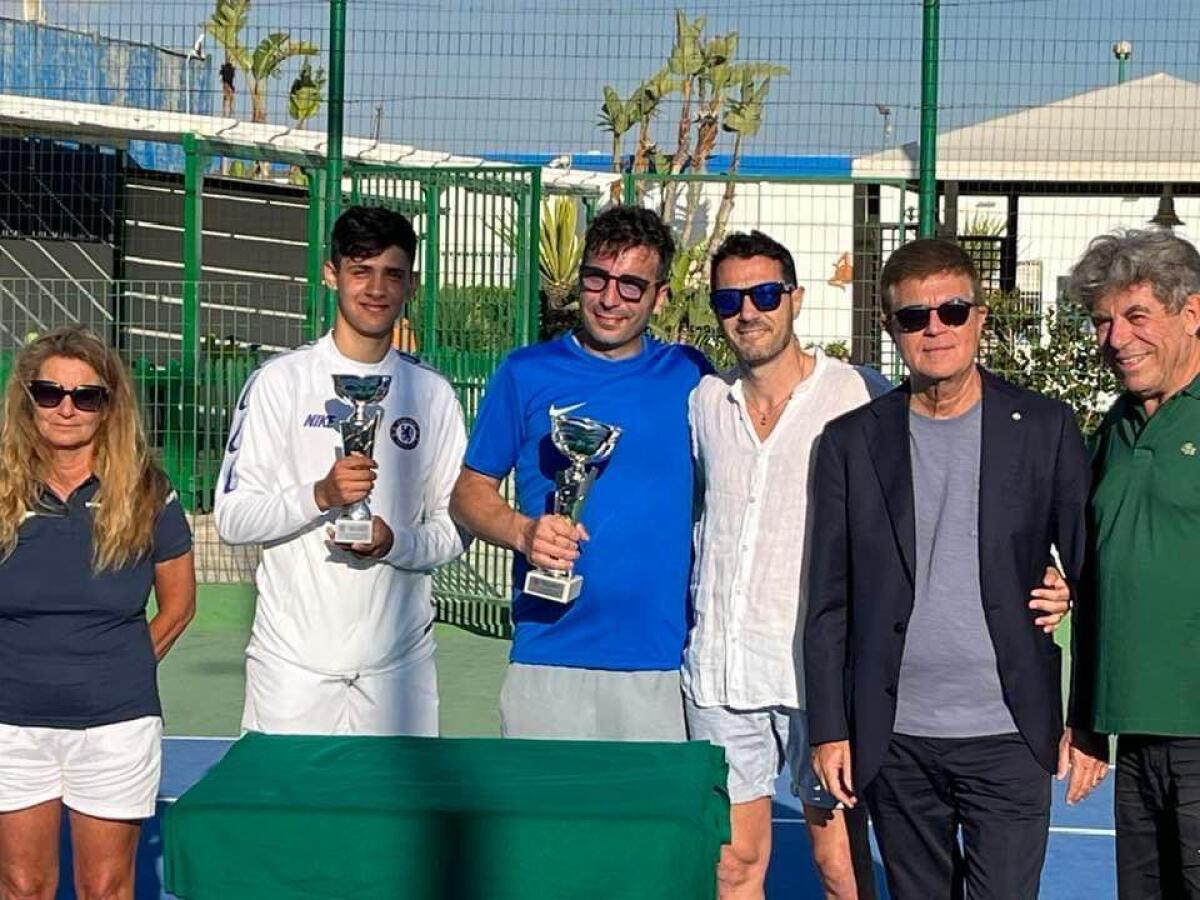 Al "Nautico" vittoria di Gulizzi, chiuso torneo tennis: "Club punta molto sullo sport" - 