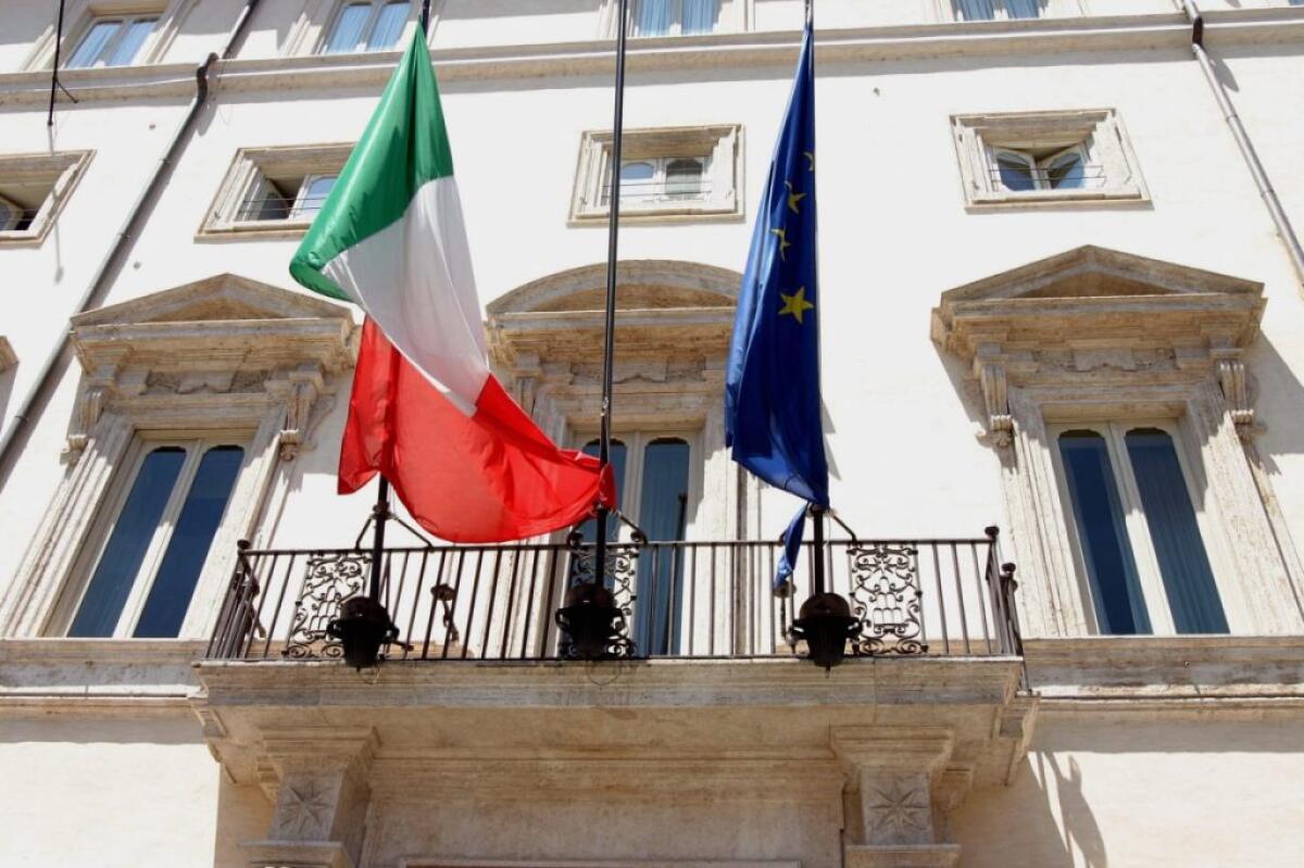 Via libera al decreto contro il caro bollette, 4 mld per stoccaggi gas - 