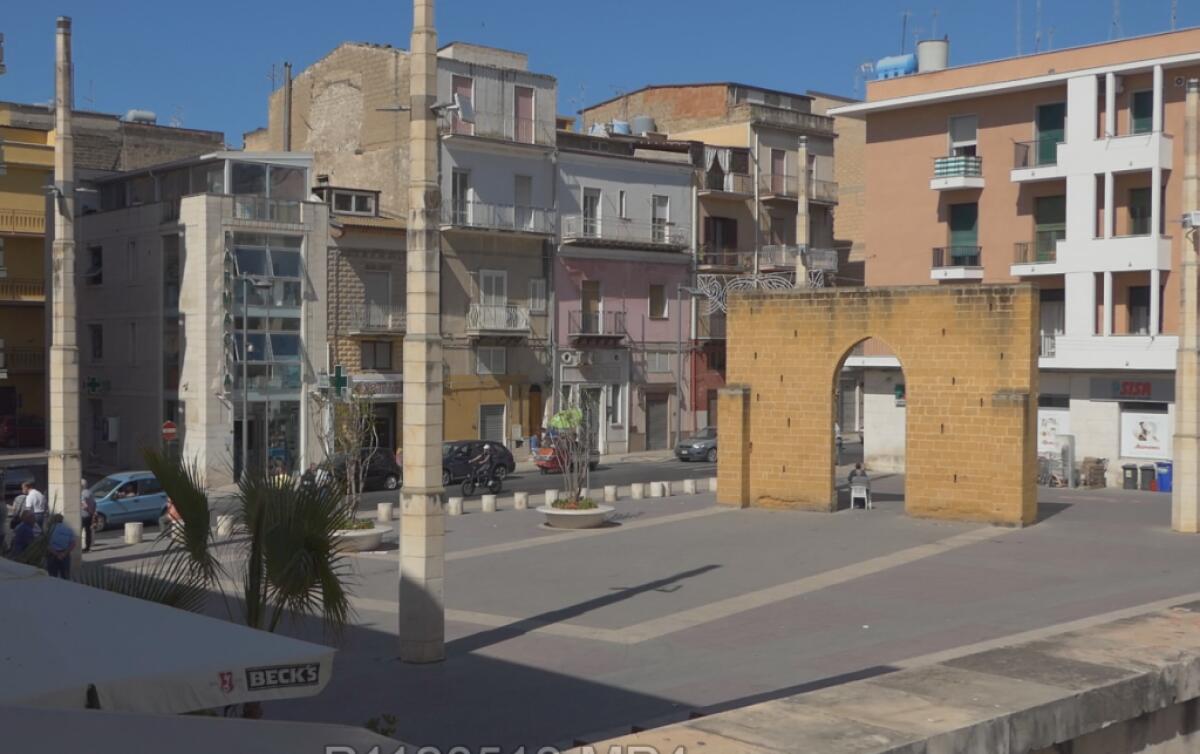 Segnaletica stradale assente a San Giacomo - 