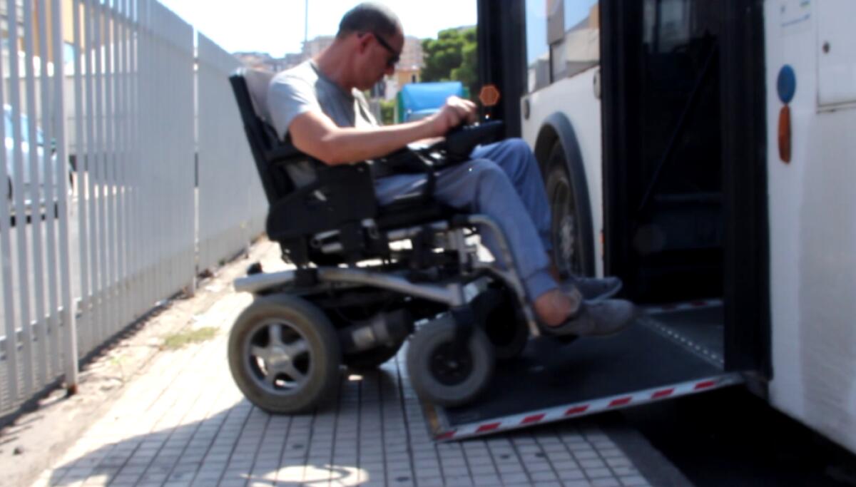 Da luglio navetta per disabili e trasporto urbano al lungomare -