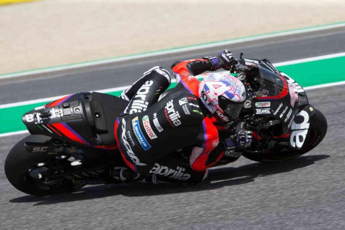 Pole per Aleix Espargaro in Catalogna davanti a Bagnaia -