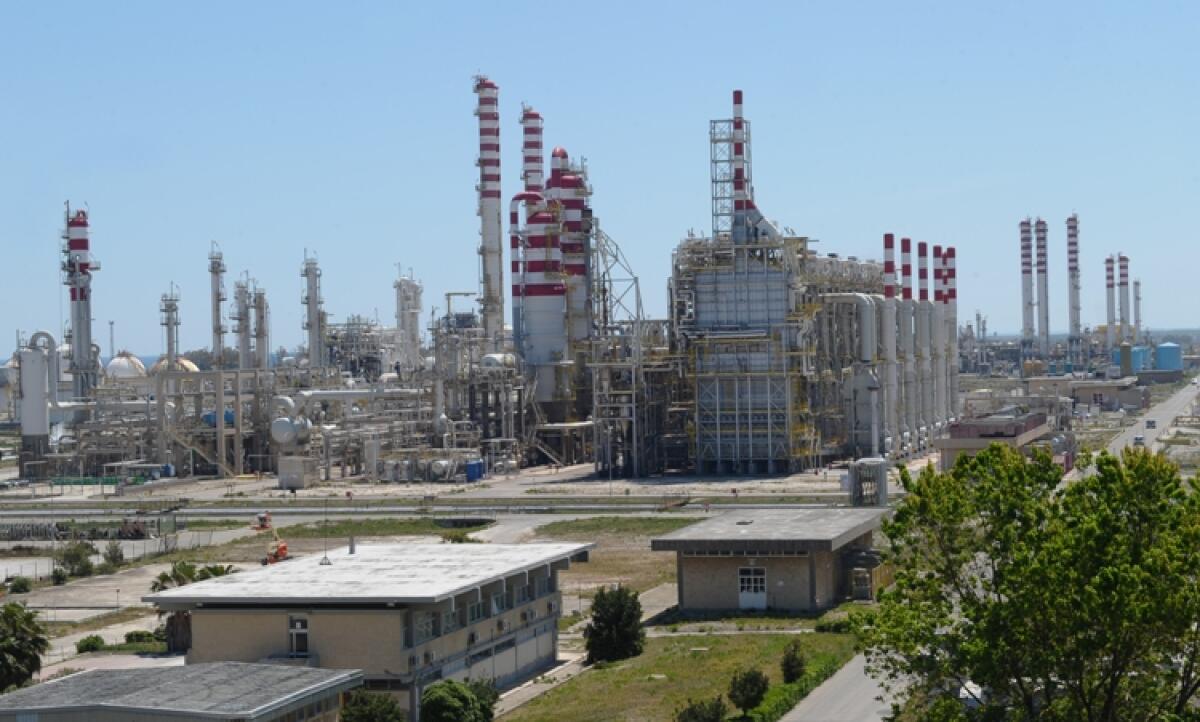 Versalis, imballaggi industriali circolari con i progetti  Bag to Bag e Liner to Liner - 