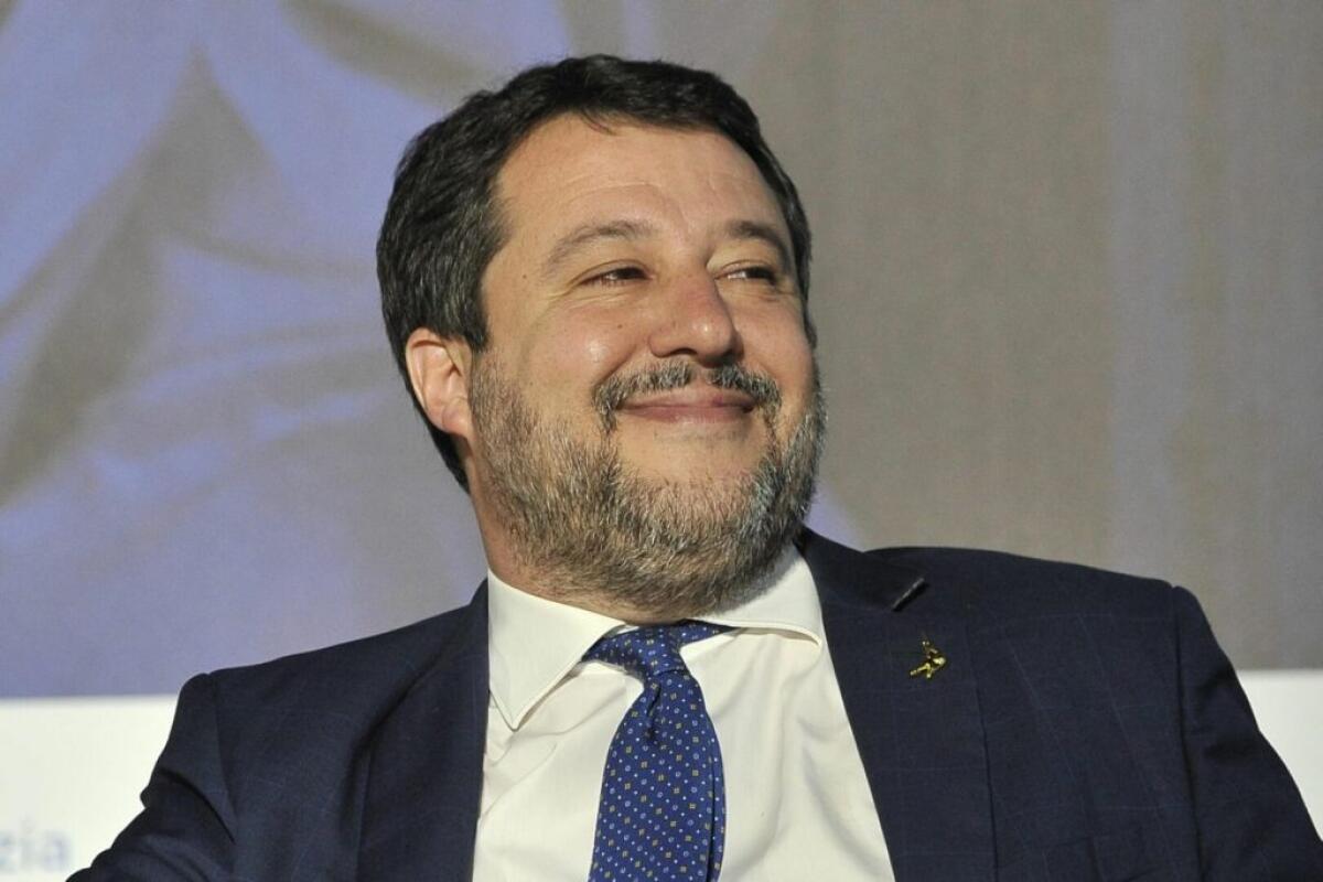 Salvini “Continuo a lavorare per la pace” - 
