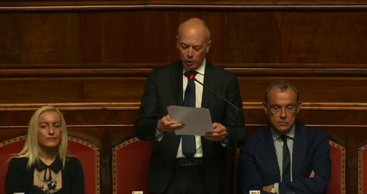 Area crisi e accordo di programma, interrogazione Lorefice: "Dopo 5 mesi nessun rinnovo" - Il senatore Pietro Lorefice