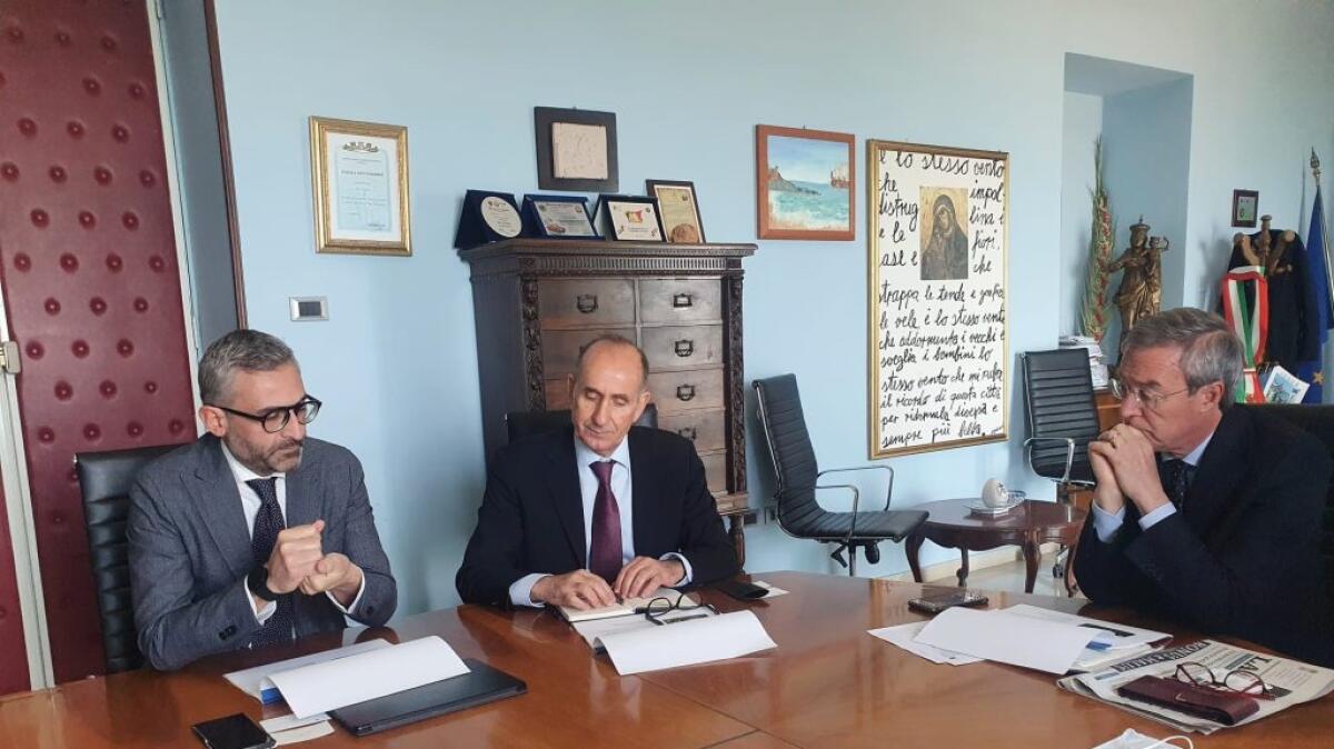 Impianto rifiuti, monotematico confermato: convocazione entro la prossima settimana - L'incontro con i manager delle aziende del progetto