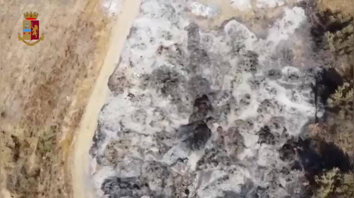 I "padroncini" bruciavano rifiuti a Passo di Piazza: il filo rosso seguito dagli investigatori - 