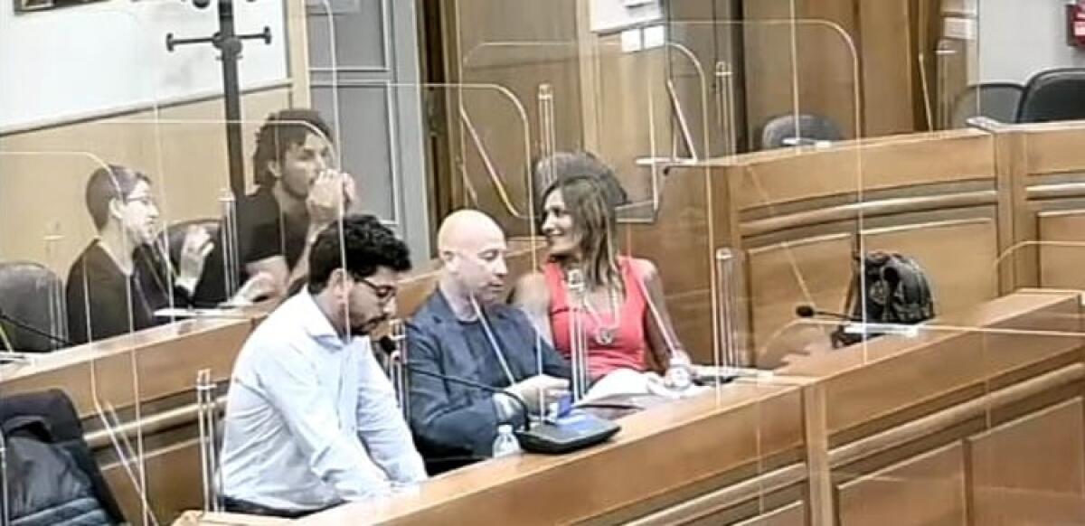 Nuovo stop per Pef e Tari, opposizione non si ripresenta in aula: cade numero legale - 