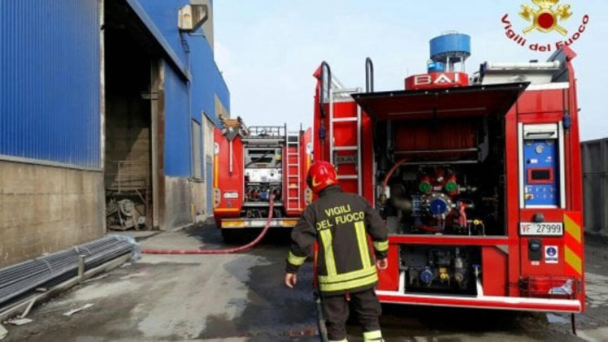 Morti alle "Acciaierie venete", ferito anche operaio gelese: altri due rinvii a giudizio - L'intervento dei primi soccorsi dopo l'incidente