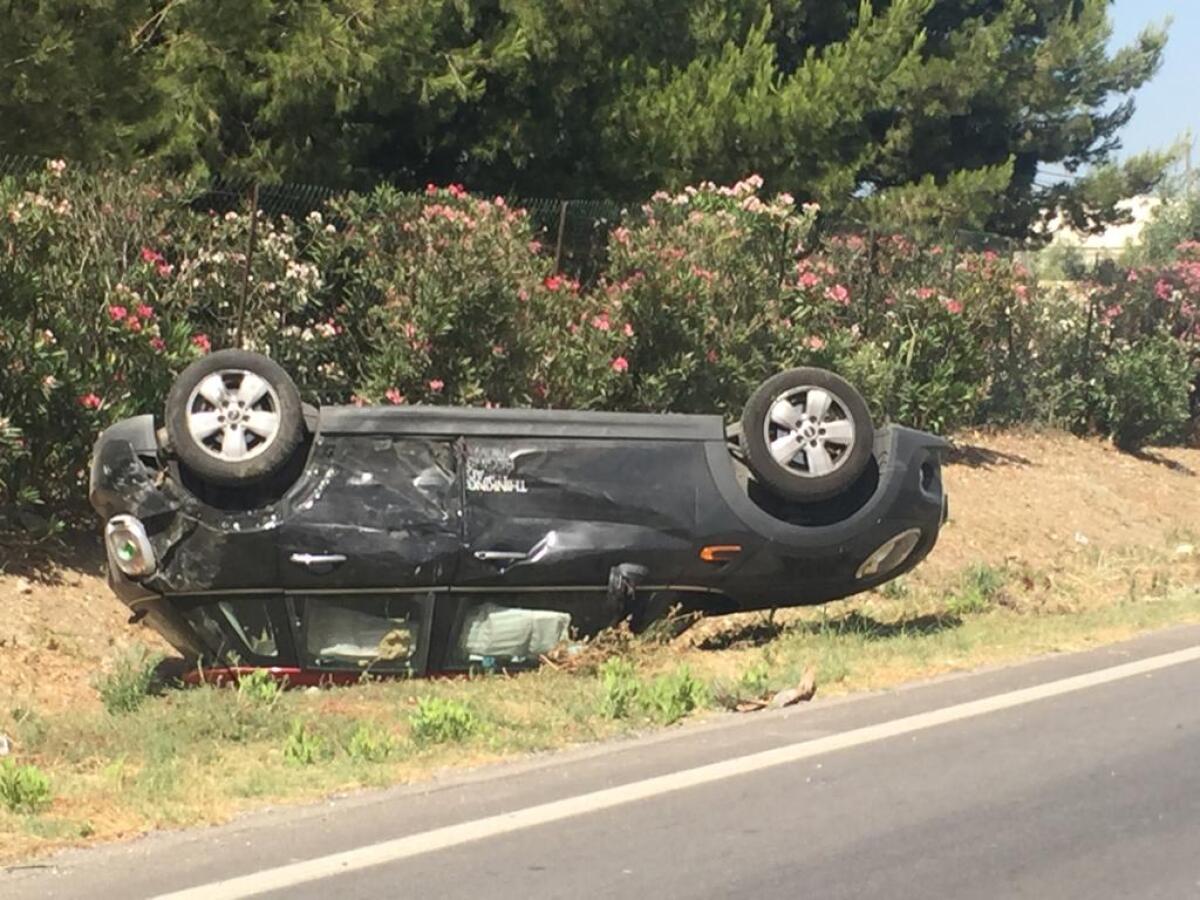 Incidente sulla Gela-Manfria, un'auto ribaltata - 
