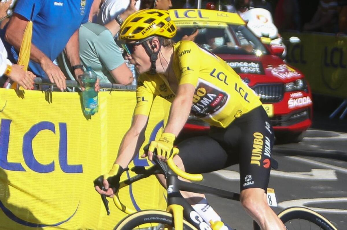 Acuto di Houle al Tour, Vingegaard rimane in giallo - 