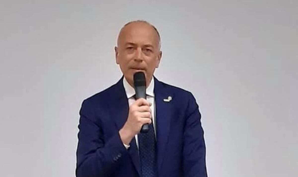 M5s, scadenze elettorali in vista: Lorefice, "sì mi sento in lizza per una ricandidatura" - Il senatore grillino Pietro Lorefice