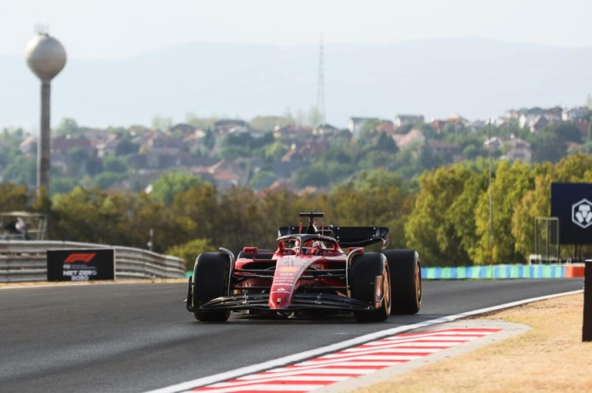 Le Ferrari volano nelle libere in Ungheria, Leclerc il migliore - 
