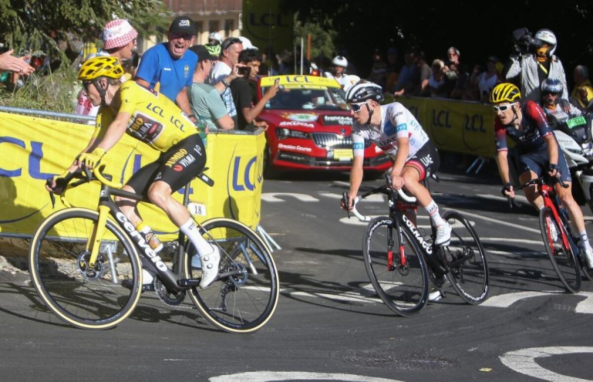 Vingegaard padrone del Tour, Pogacar sempre più staccato -