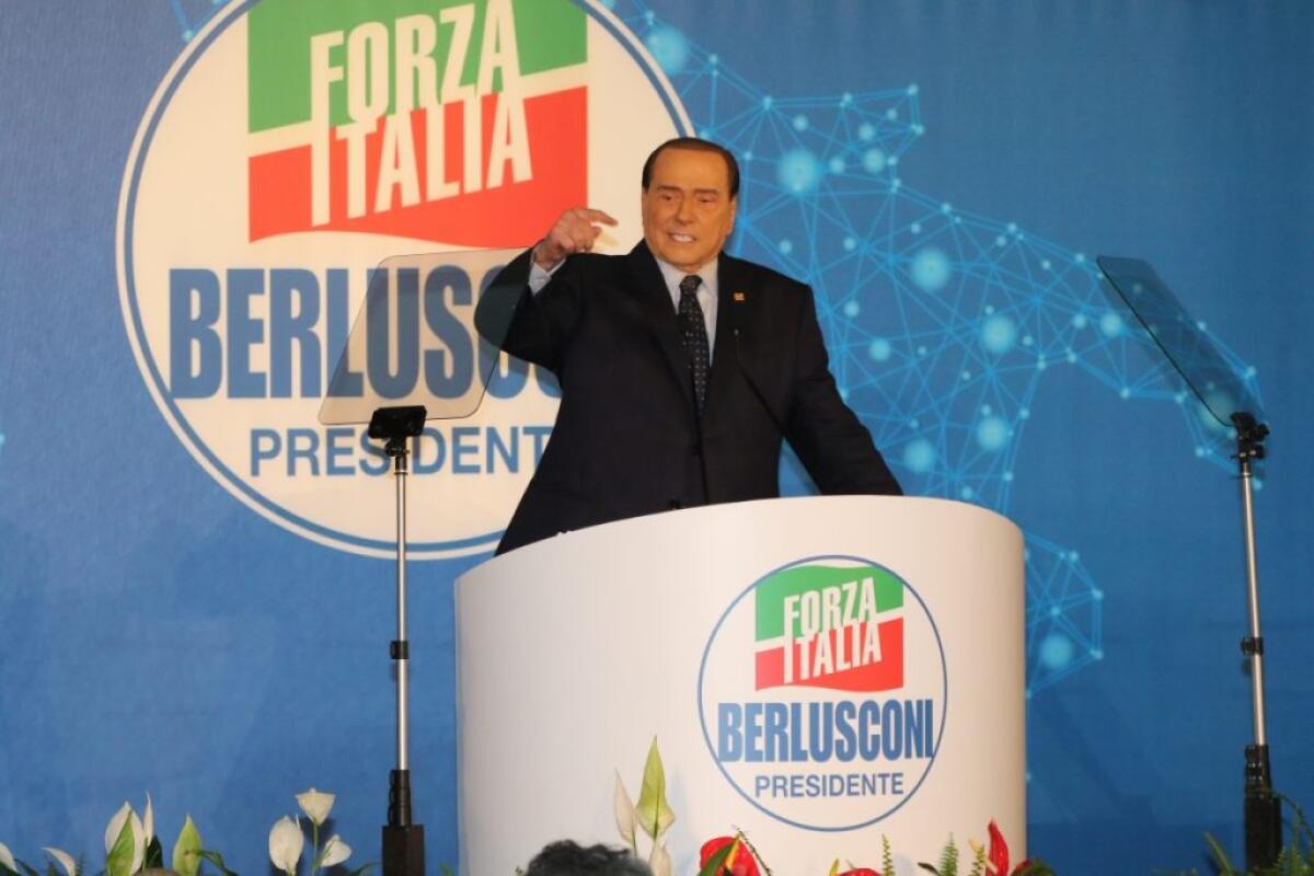 Berlusconi “M5S irresponsabile, volta le spalle agli italiani” - 