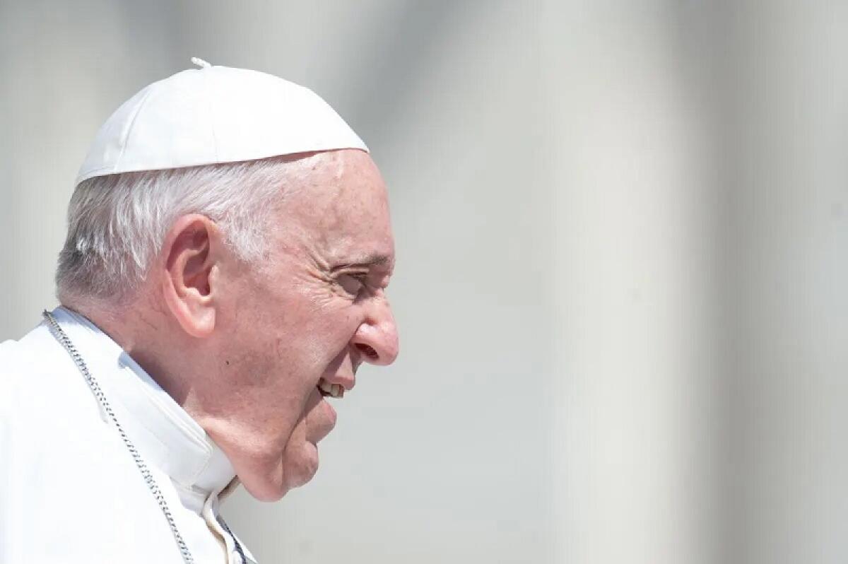 Papa “Porre fine a folle guerra in Ucraina” - 