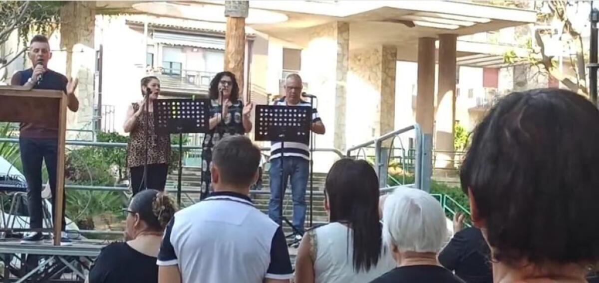 "Chiesa fuori le mura", gli incontri alla villa comunale Garibaldi - 