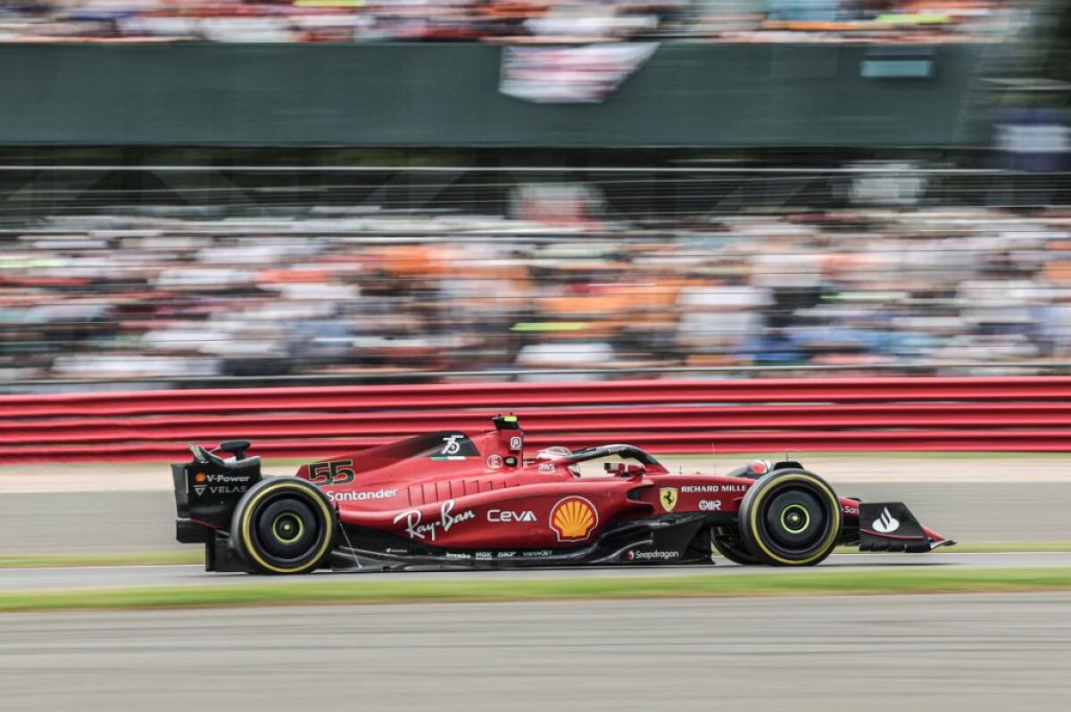 Sainz vince a Silverstone su Perez, Hamilton e Leclerc - 
