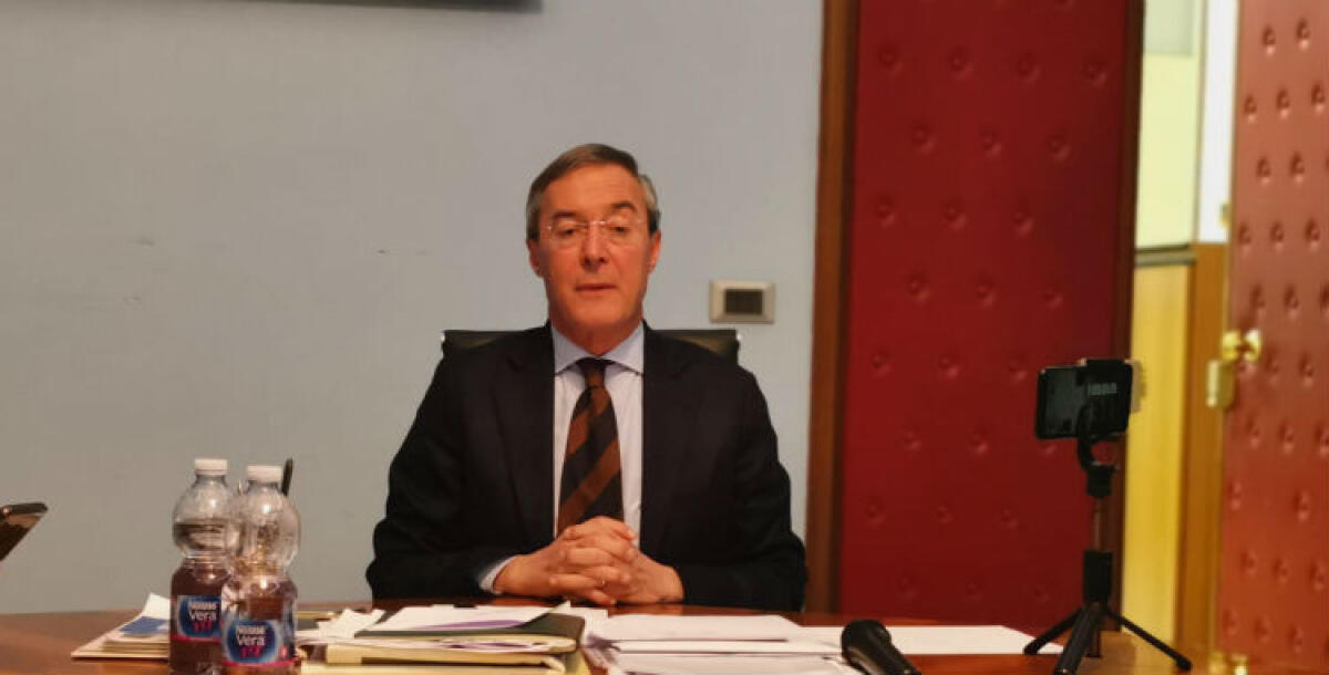 "Campagna elettorale legittima ma priorità alla città", Greco: "Nessun mio posizionamento" - Il sindaco Lucio Greco