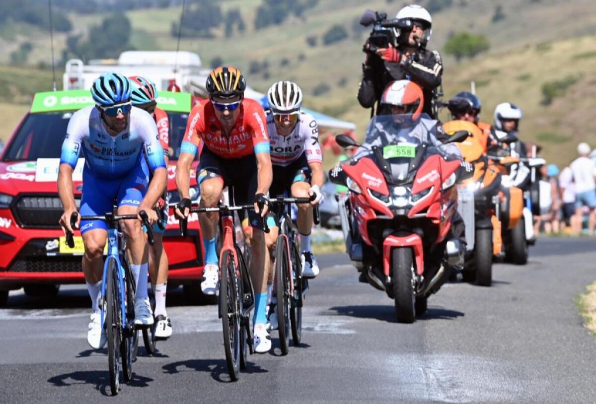 Matthews vince la 14^ tappa del Tour, Vingegaard resta in giallo - 