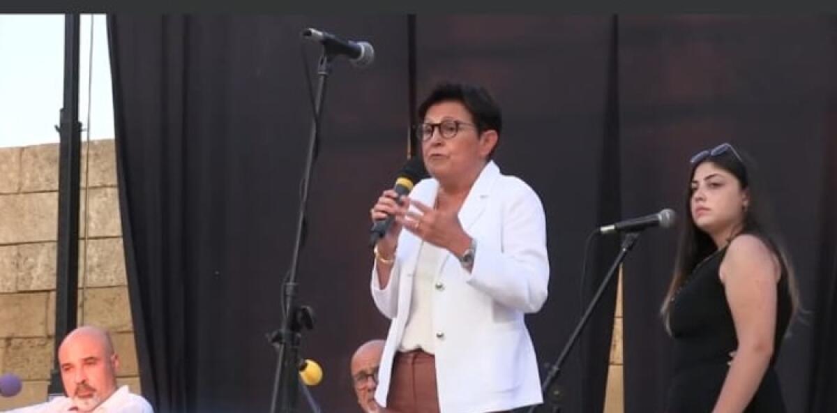 Trent'anni dalle stragi, l'Anm ha ricordato i giudici coraggiosi Falcone e Borsellino - Il prefetto sul palco allestito alle Mura Timoleontee