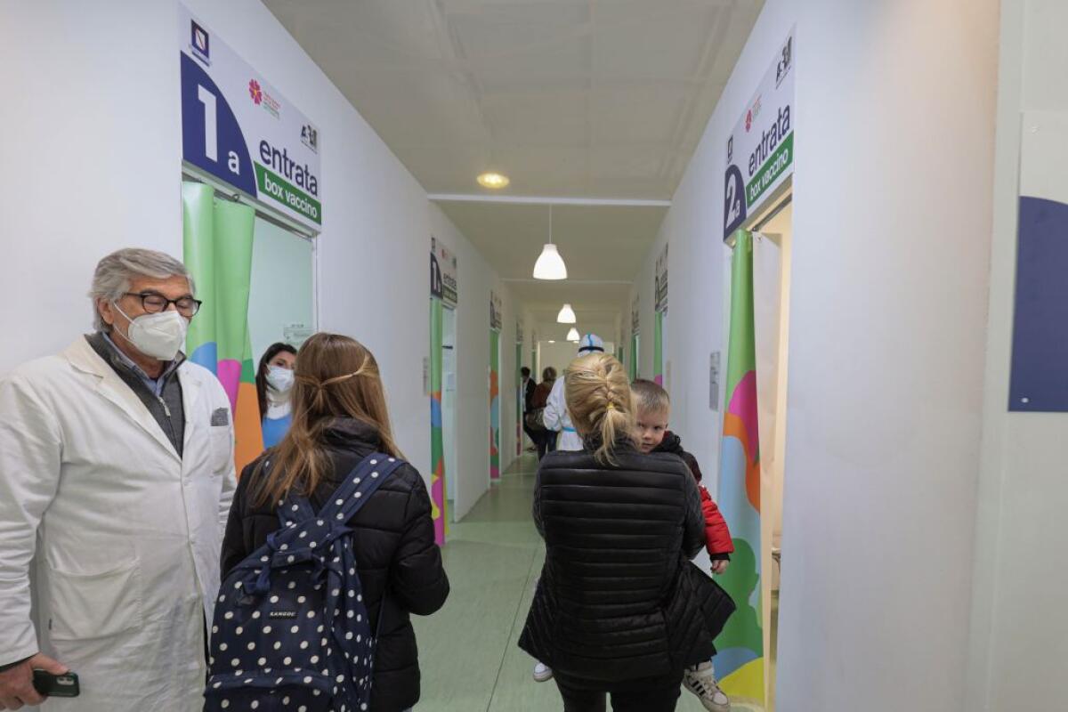 Covid, 107.786 nuovi positivi, 72 le vittime - 