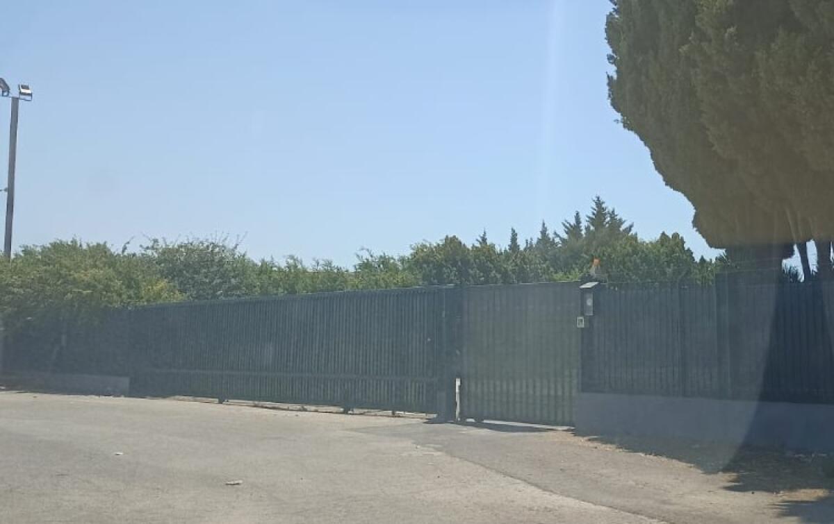 Sequestro compostaggio, "Impianti": "Raccolta non si ferma, organico in altri siti" - L'area dell'impianto di compostaggio Ato a Brucazzi