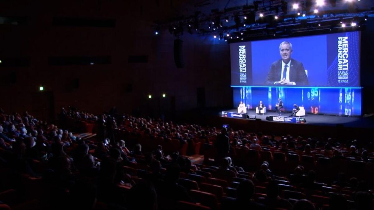 Mediolanum, Doris “Investire in azioni per contrastare l’inflazione” - 