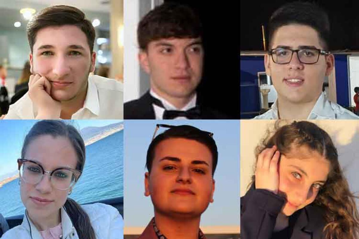 Tanti bravissimi allo scientifico, 100 anche per l'unica studentessa dell'Aeronautico - Nella foto, in alto da sinistra: Stefano Gravina, Flavio Antonuzzo, Giuseppe Lo Giudice. In basso, da sinistra: Benedetta Jasmine Pisano, Francesco Fidone e Beatrice Mela.  