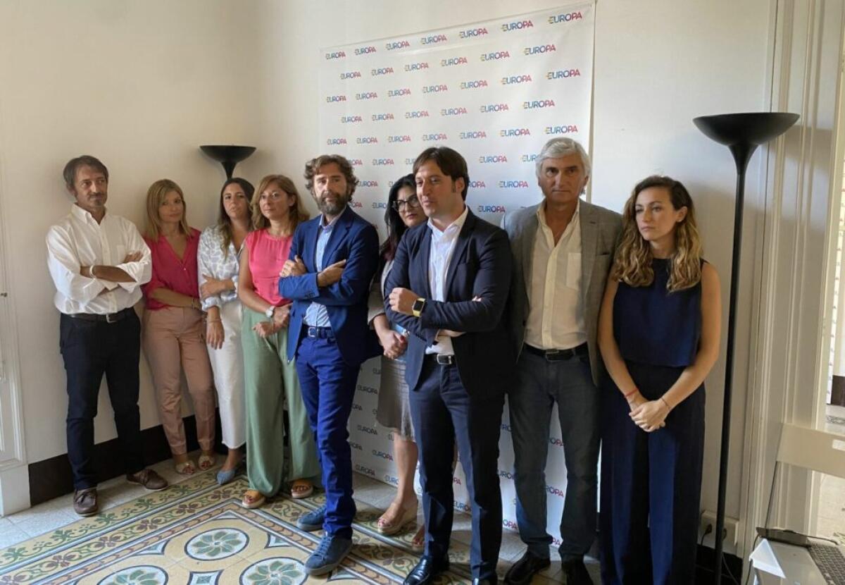+Europa presenta i candidati in Sicilia per Senato e Camera “Dalla parte giusta della storia” - 