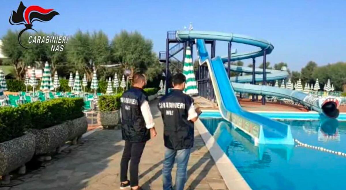 Batteri fecali nei Parchi Acquatici, blitz dei Nas - 