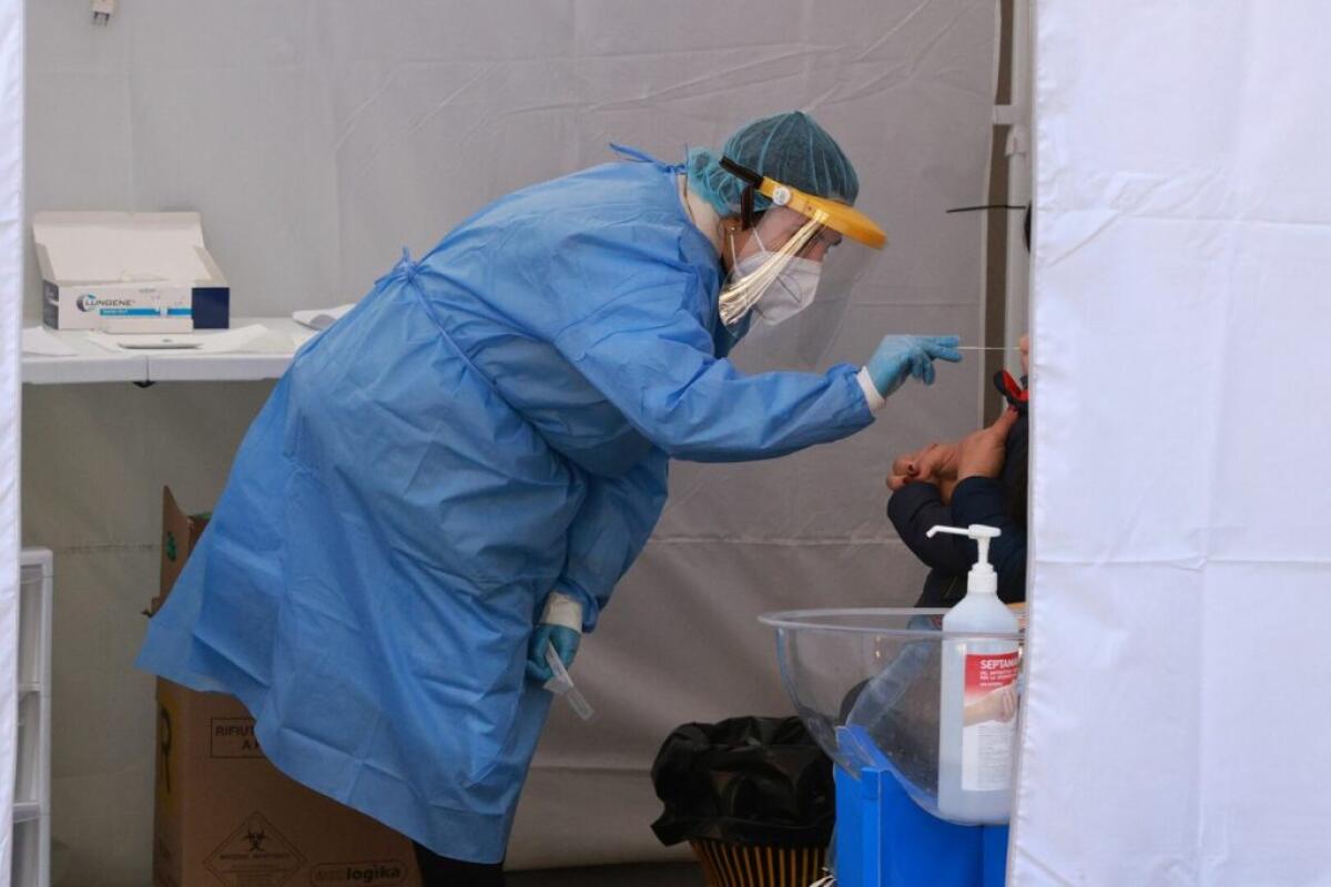 Covid, 27.296 nuovi casi e 147 morti nelle ultime 24 ore - 