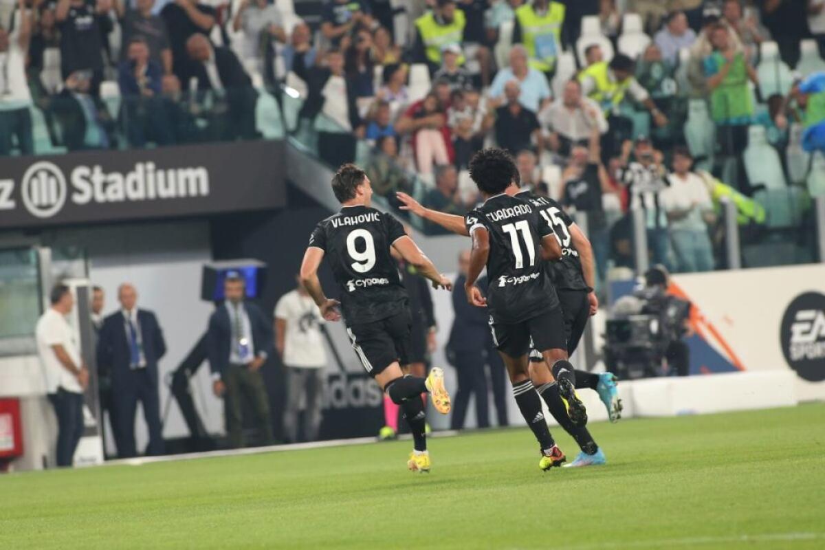 Vlahovic e Milik lanciano la Juve, battuto 2-0 lo Spezia - 