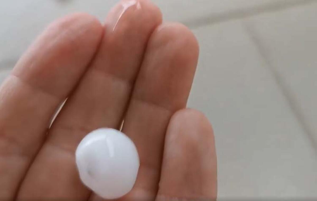 Piove grandine, ma da domani torna l'afa - 