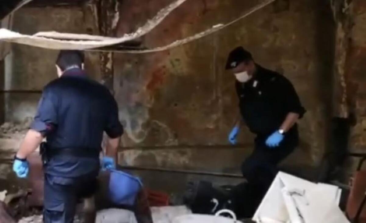 Le armi dei clan in una grotta, chiesta una condanna: c'erano anche mitra - Immagini di repertorio