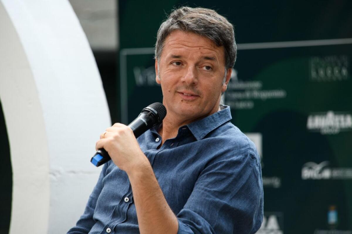 Elezioni, Renzi “Berlusconi invita ad attaccarmi, pronto a confronto” -