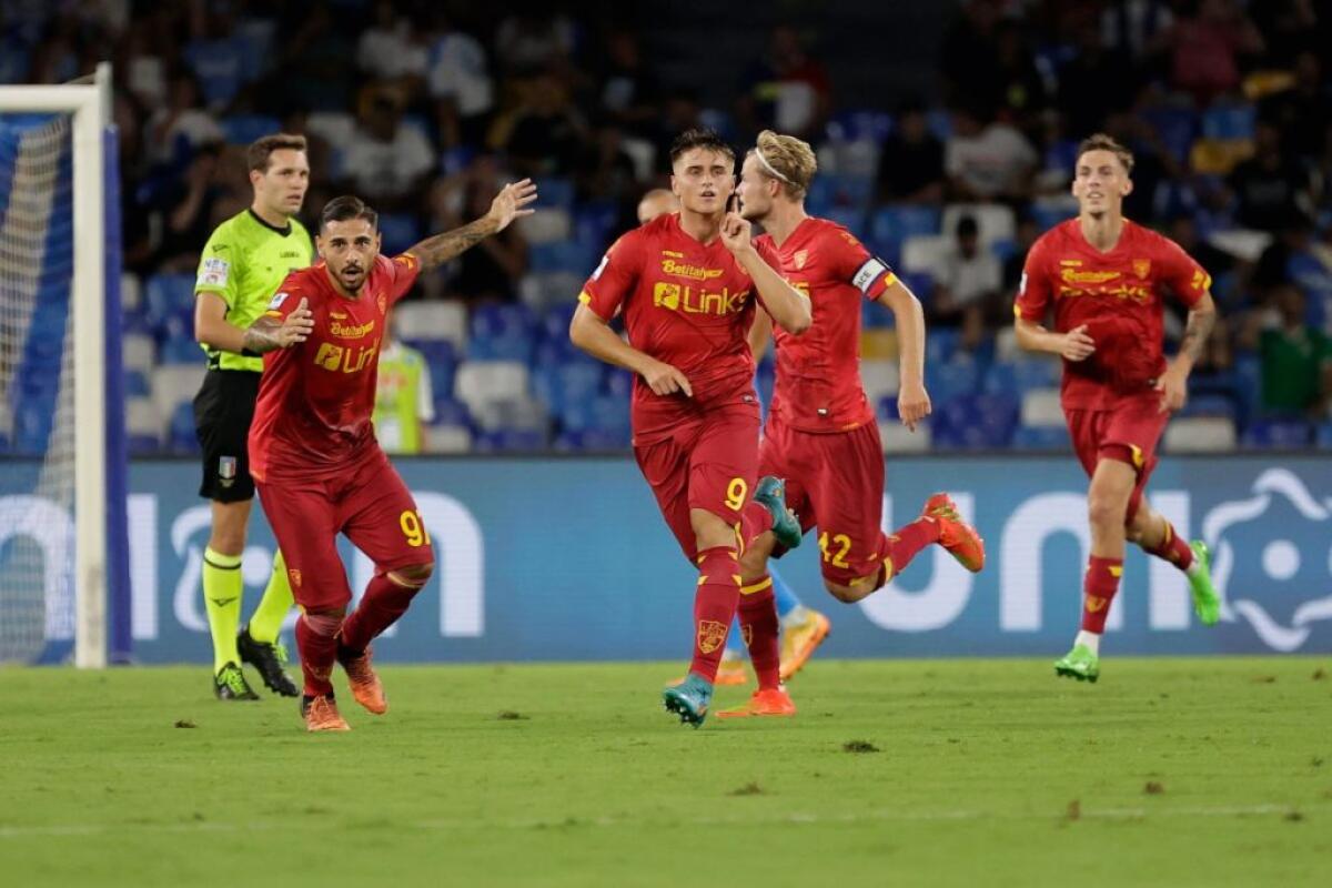 Napoli fermato al Maradona, solo 1-1 contro il Lecce - 