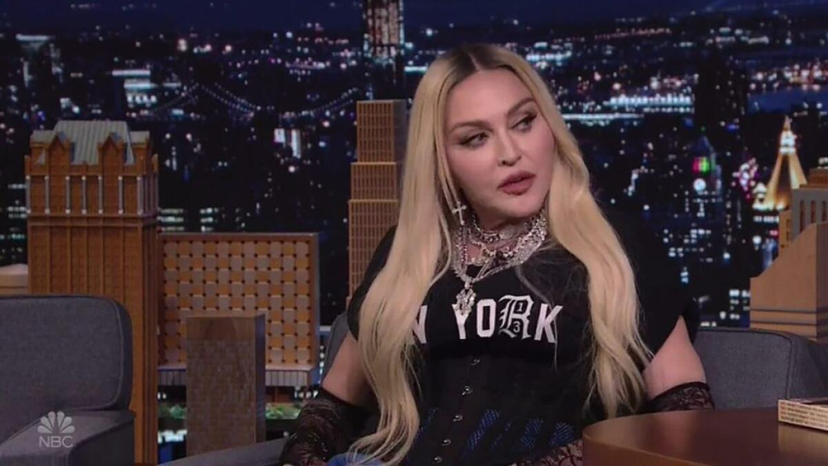 Compleanno siciliano per Madonna, a Marzamemi festeggia i suoi 64 anni - 