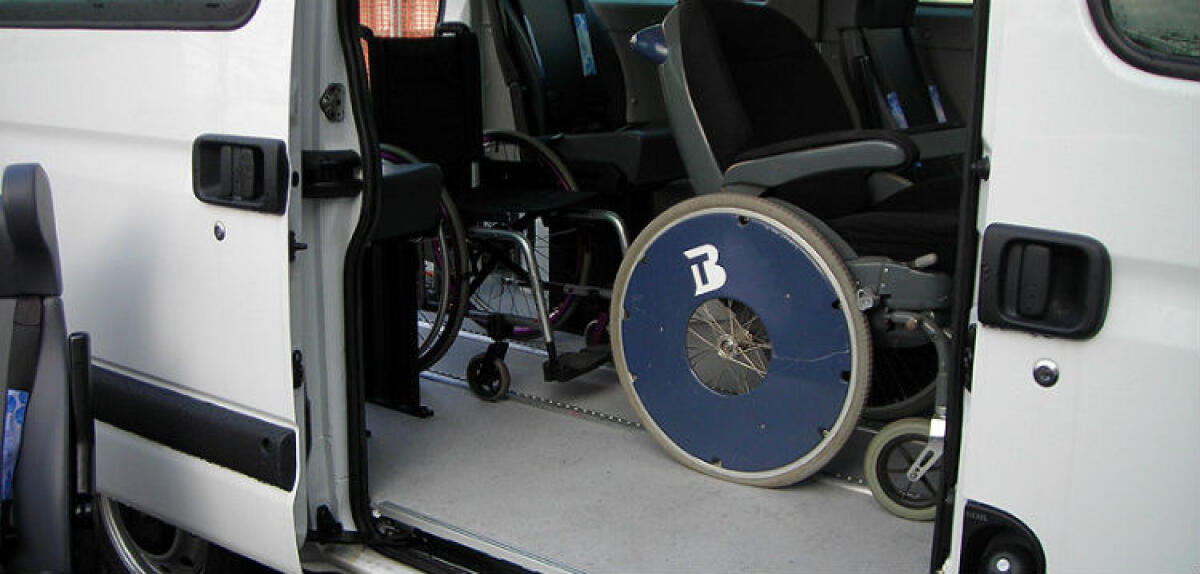 Disabili, approvato regolamento per il trasporto verso i centri di riabilitazione - 