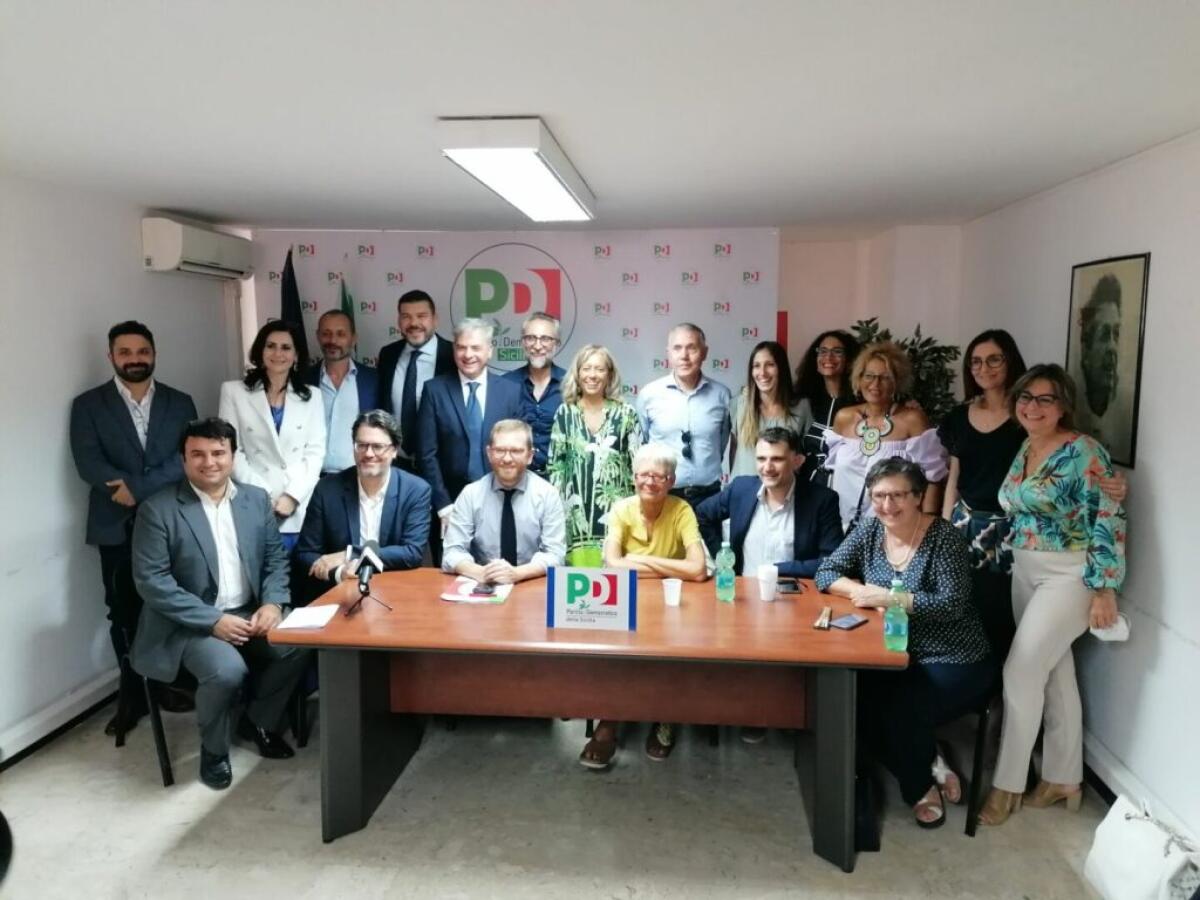Provenzano presenta i candidati delle liste PD per Camera e Senato in Sicilia - 