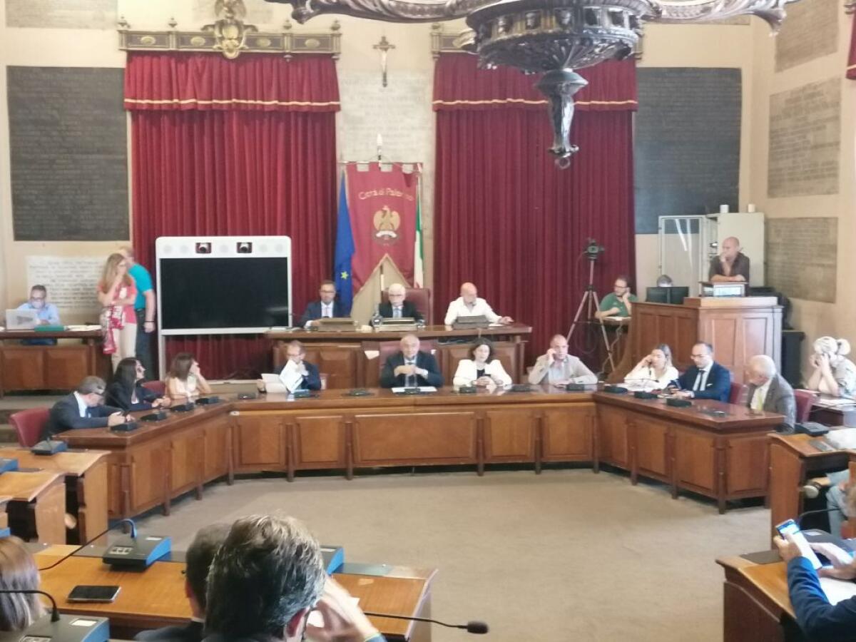 Palermo, Lagalla presenta gli assessori in consiglio comunale -