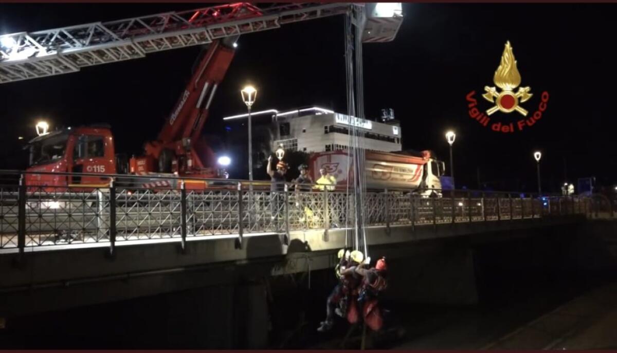 Maltempo nelle Marche, proseguono le ricerche dei dispersi - 