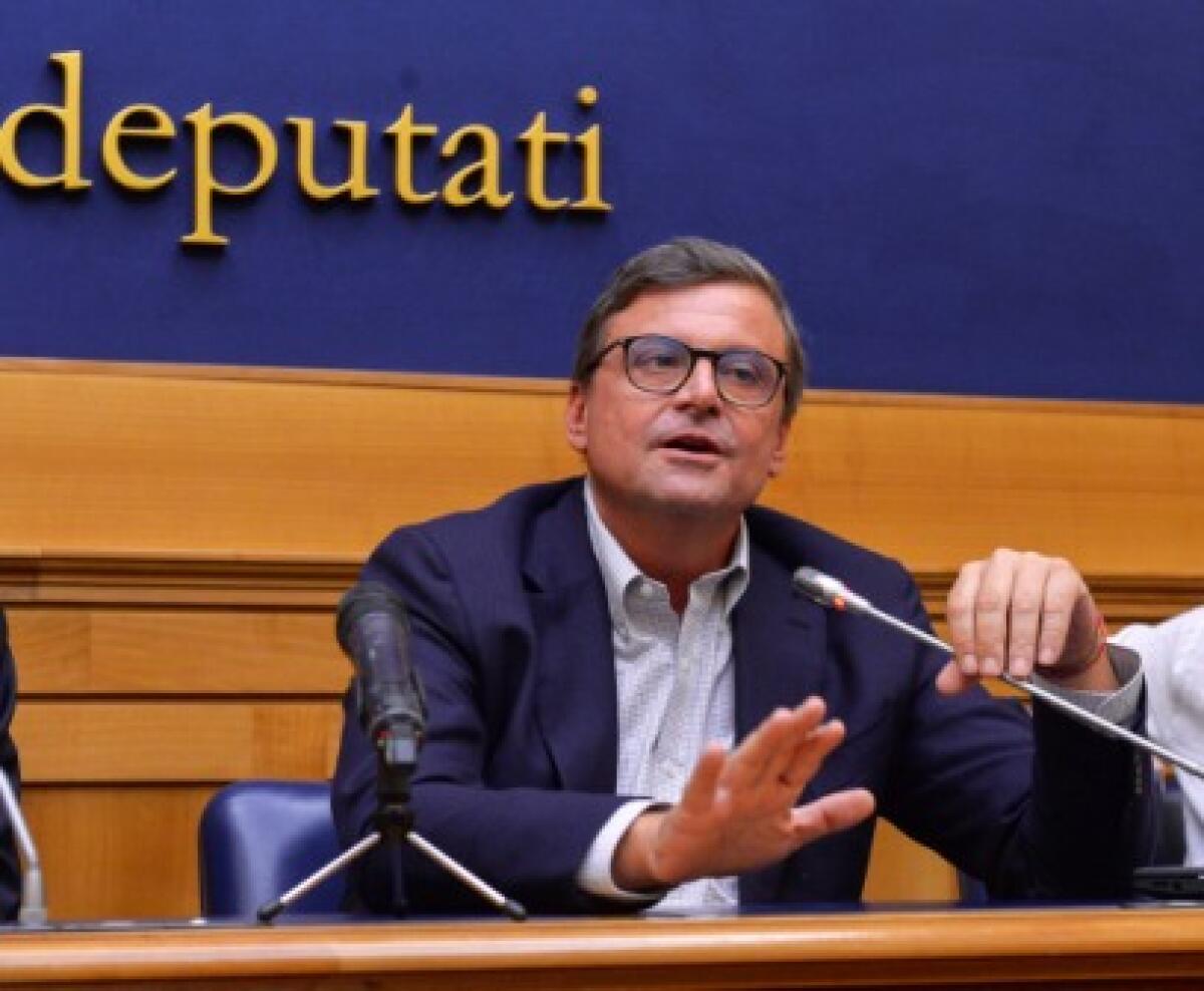 Calenda “Draghi ha detto no? Non poteva fare altrimenti” - 