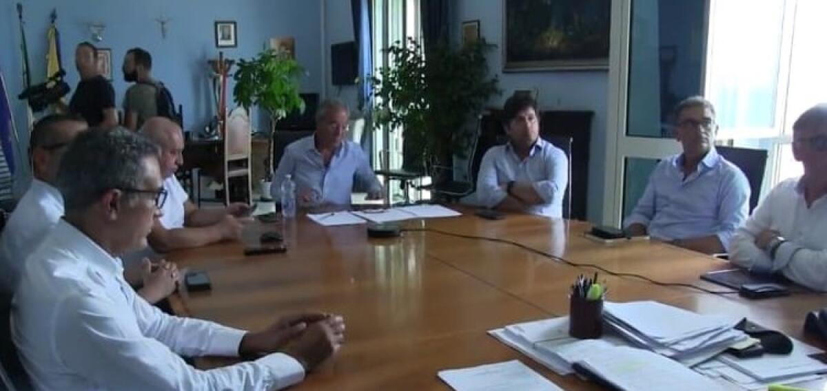 Rete idrica, servono interventi consistenti: Siciliacque: "Lavori da coprire con fondi Ue" - Una riunione in 