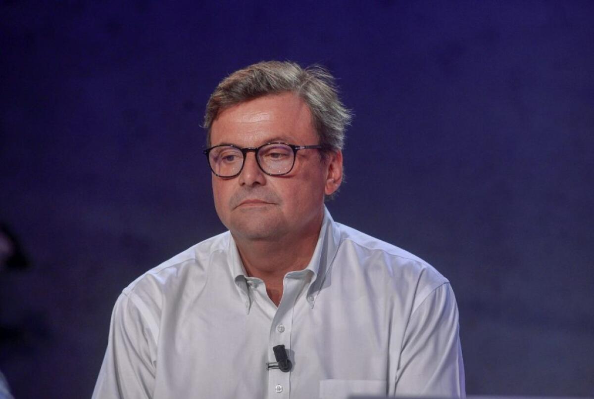 Governo, Calenda “Nel centrodestra caos gigantesco” -